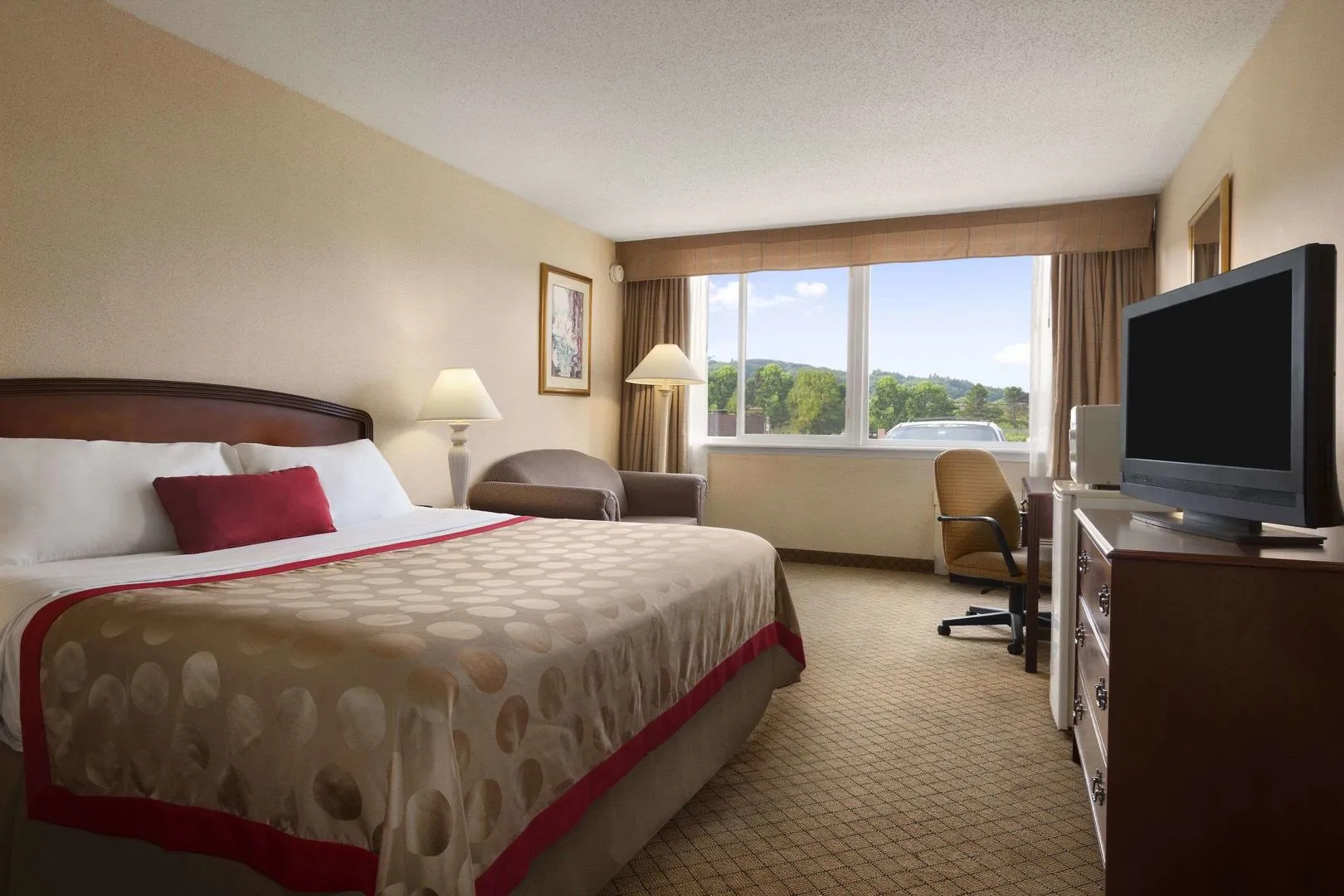 Foto - HomeTowne Studios by Red Roof & Conference Center Cortland