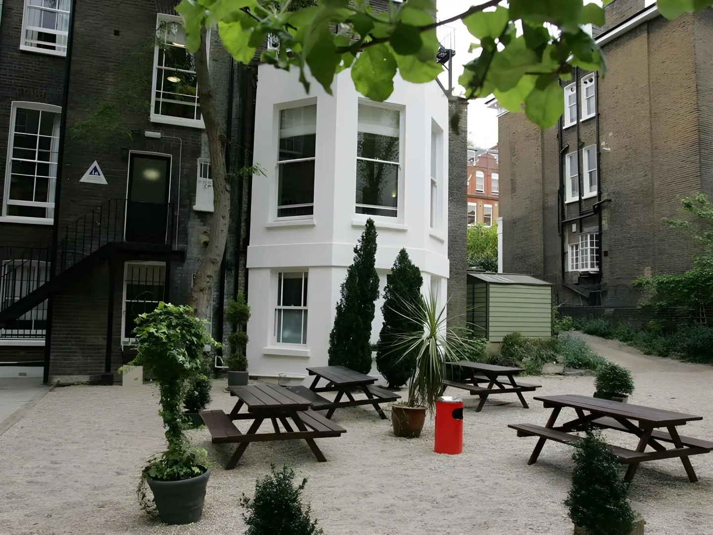 Photo - YHA London Earl's Court