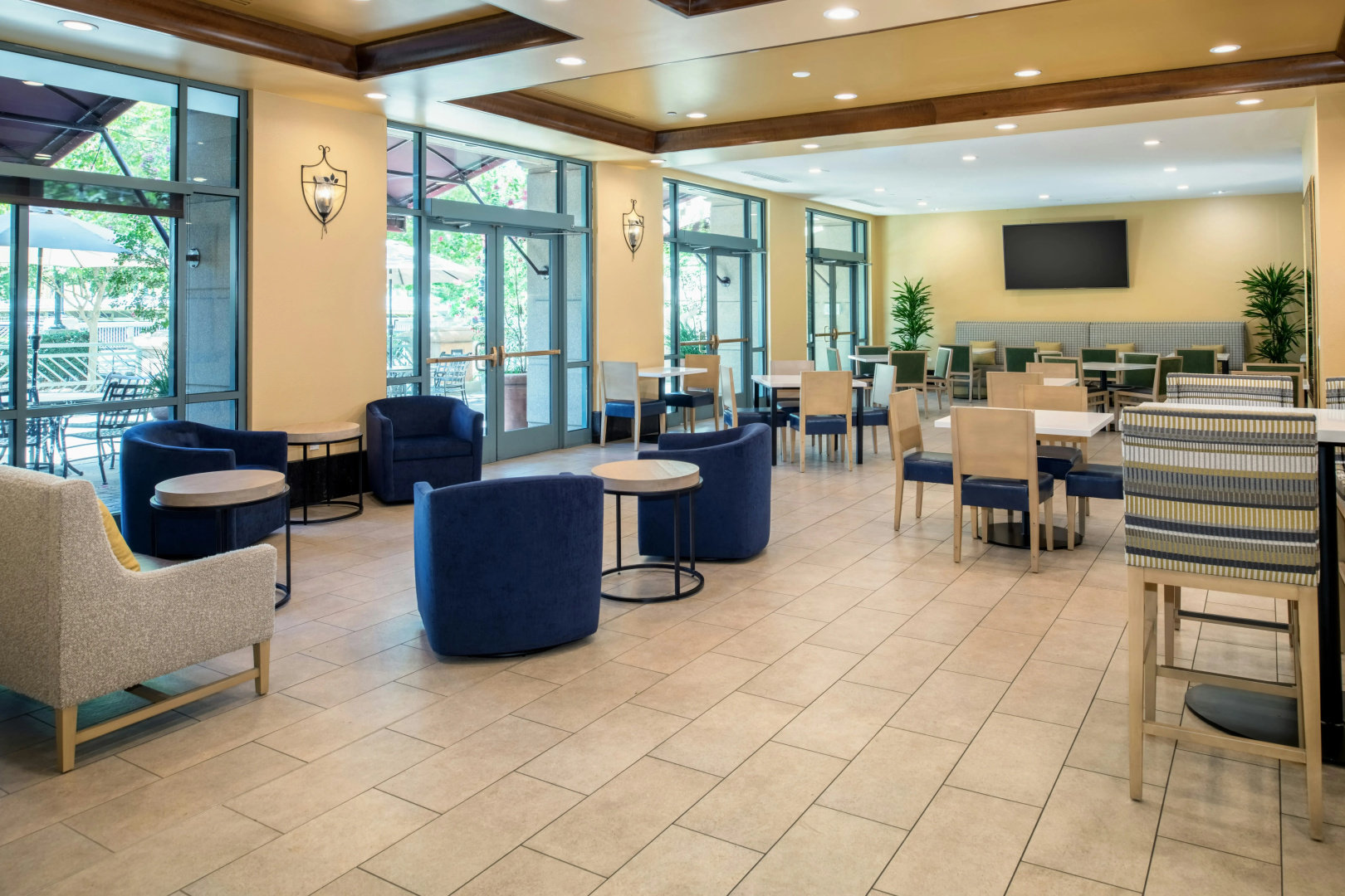 Photo - Embassy Suites by Hilton Sacramento Riverfront Promenade