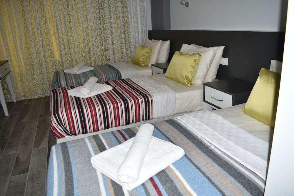 Photo - Bone Apart Otel