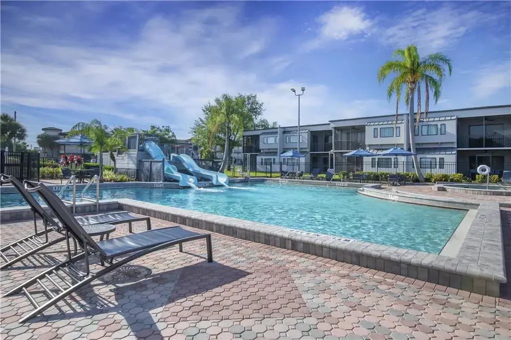 Foto - Orbit One Vacation Villas