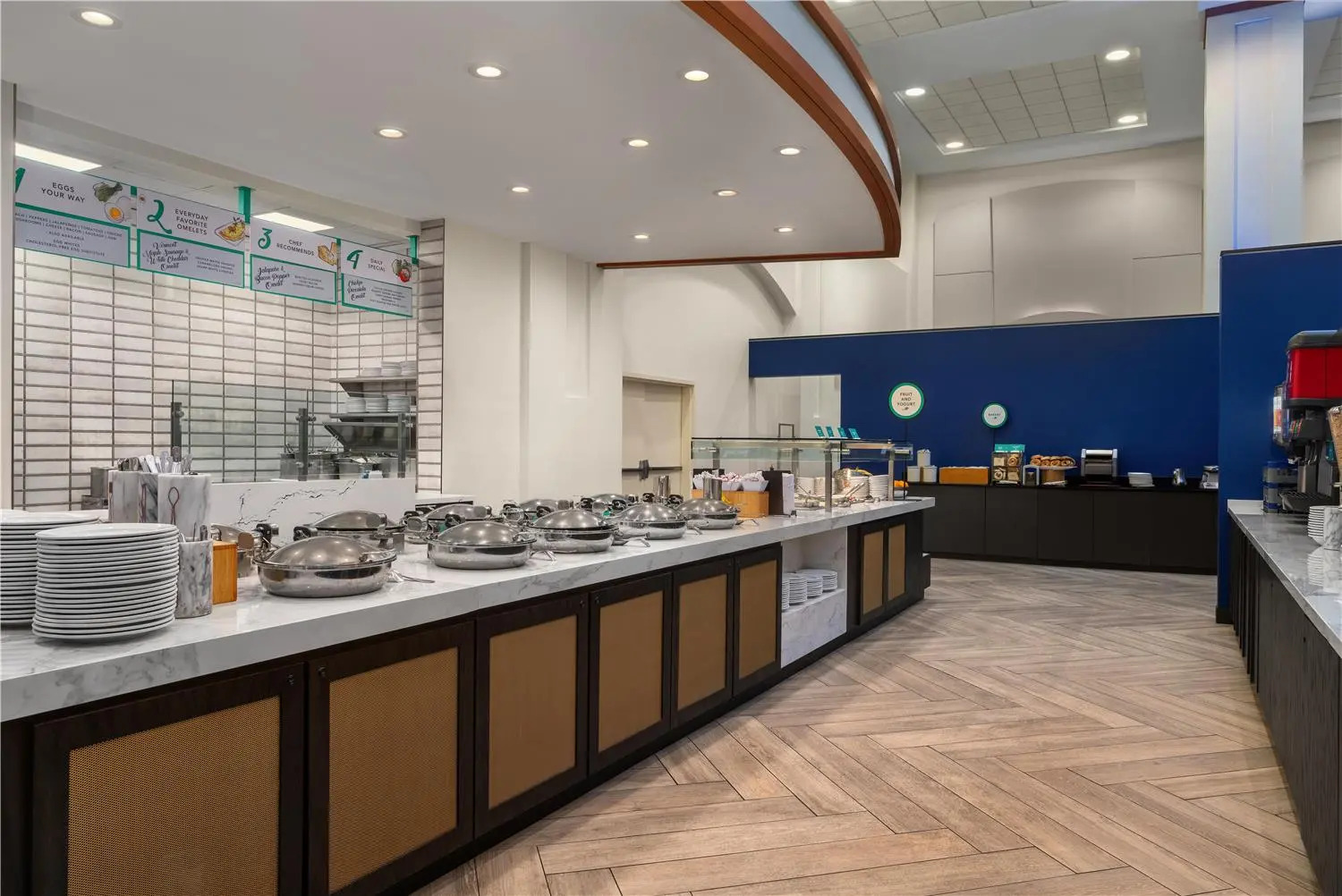 Photo - Embassy Suites Boston at Logan Airport