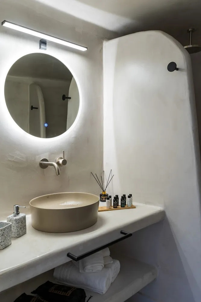 Photo - Lavadoze Luxury Suites - Adults only