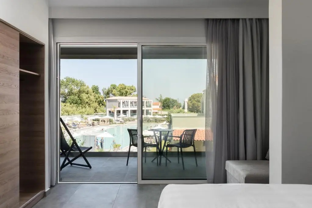 Foto - Acharavi Beach Hotel