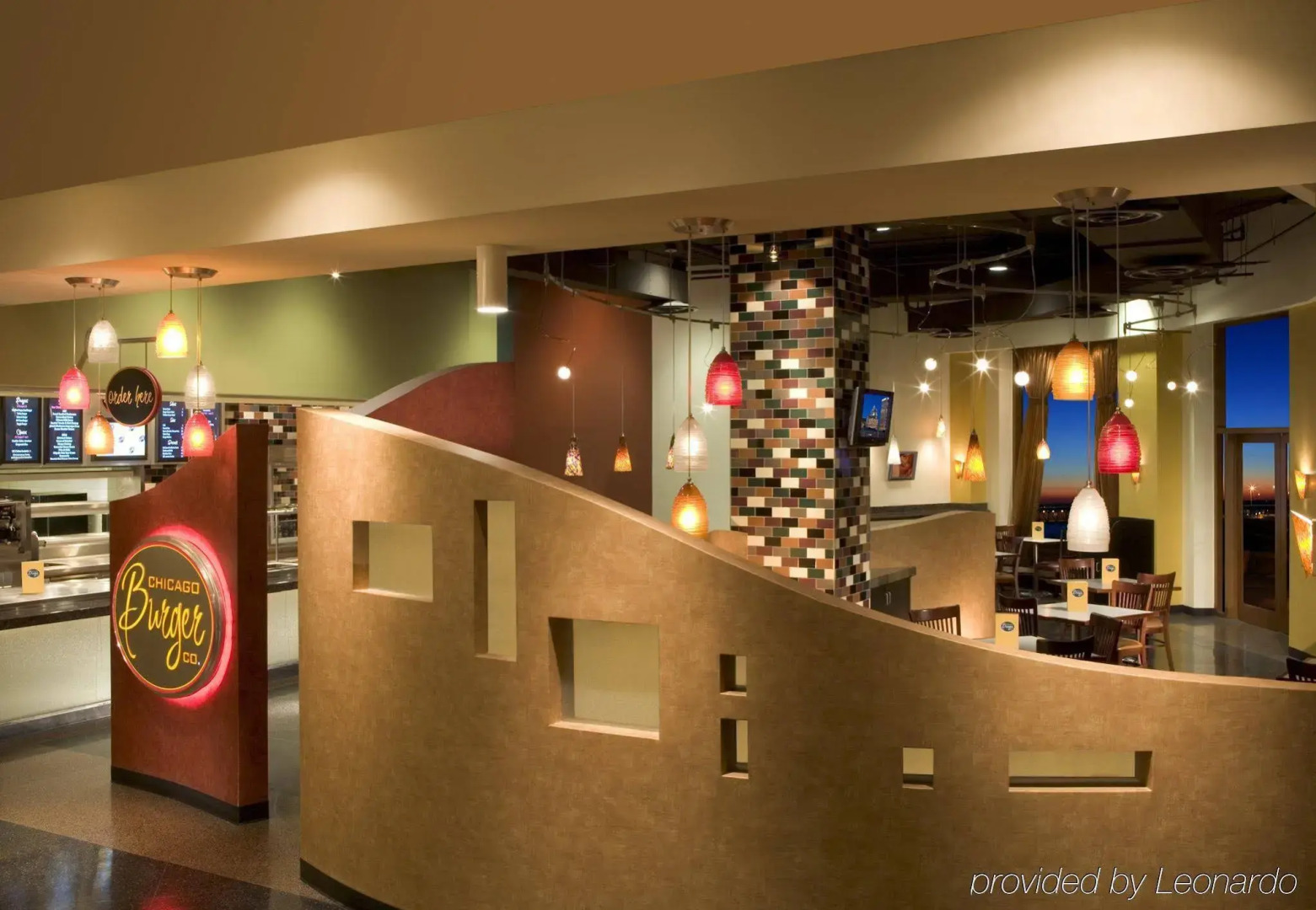 Photo - Sheraton Grand Chicago Riverwalk