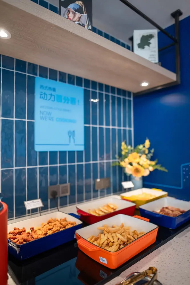 Photo - Holiday Inn Express Shanghai Hongqiao NECC by IHG