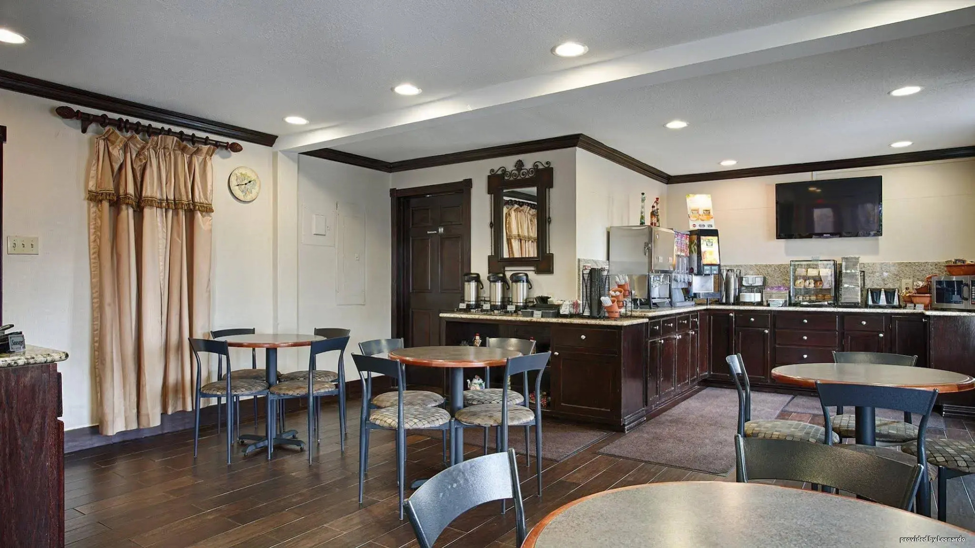 Foto - Quality Inn & Suites Dallas-Cityplace