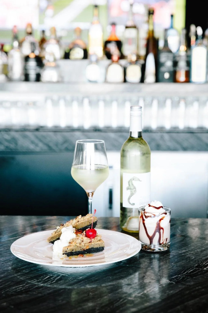 Photo - Loews Hollywood Hotel