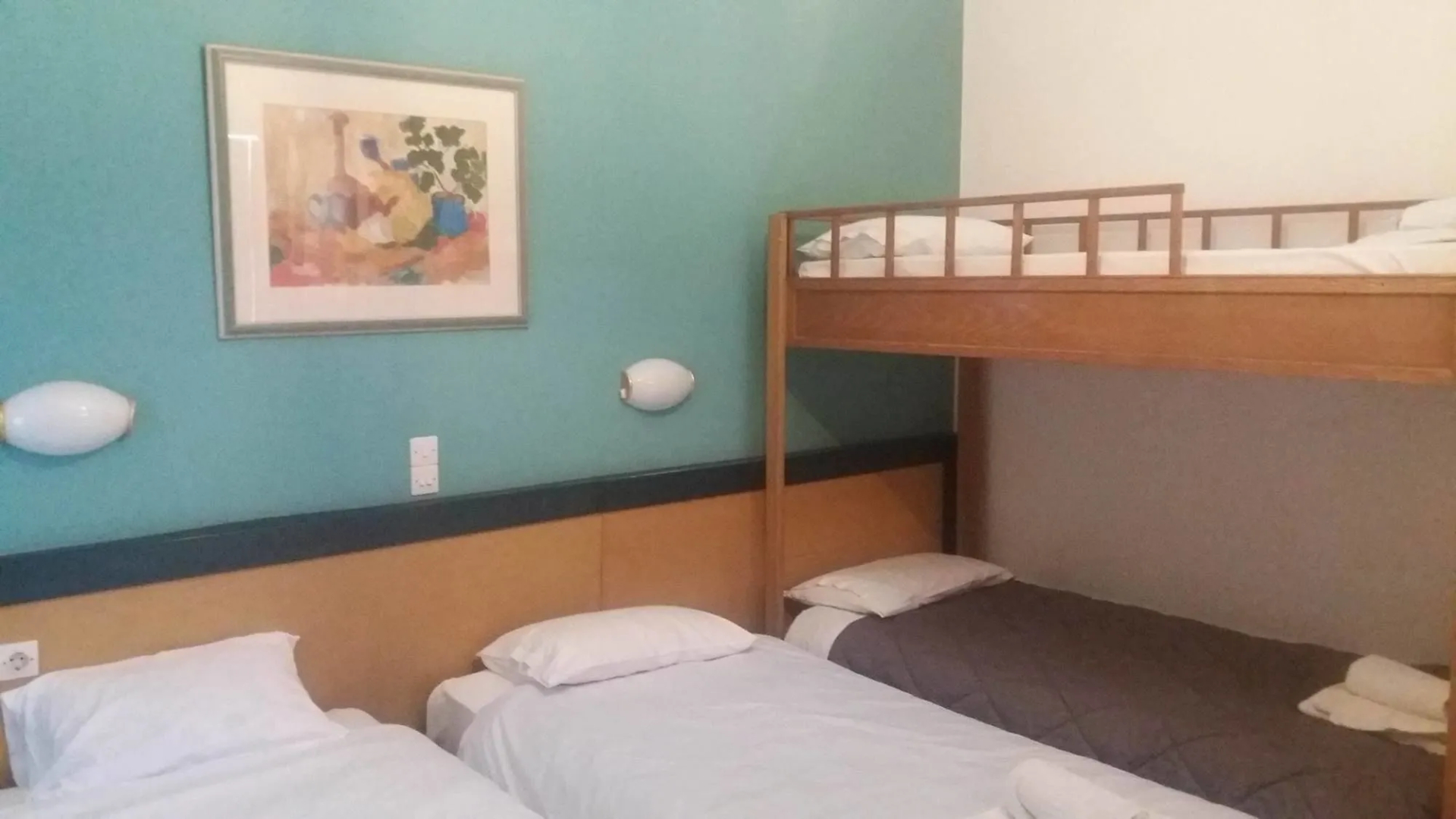 Photo - Wilde Rose Hotel