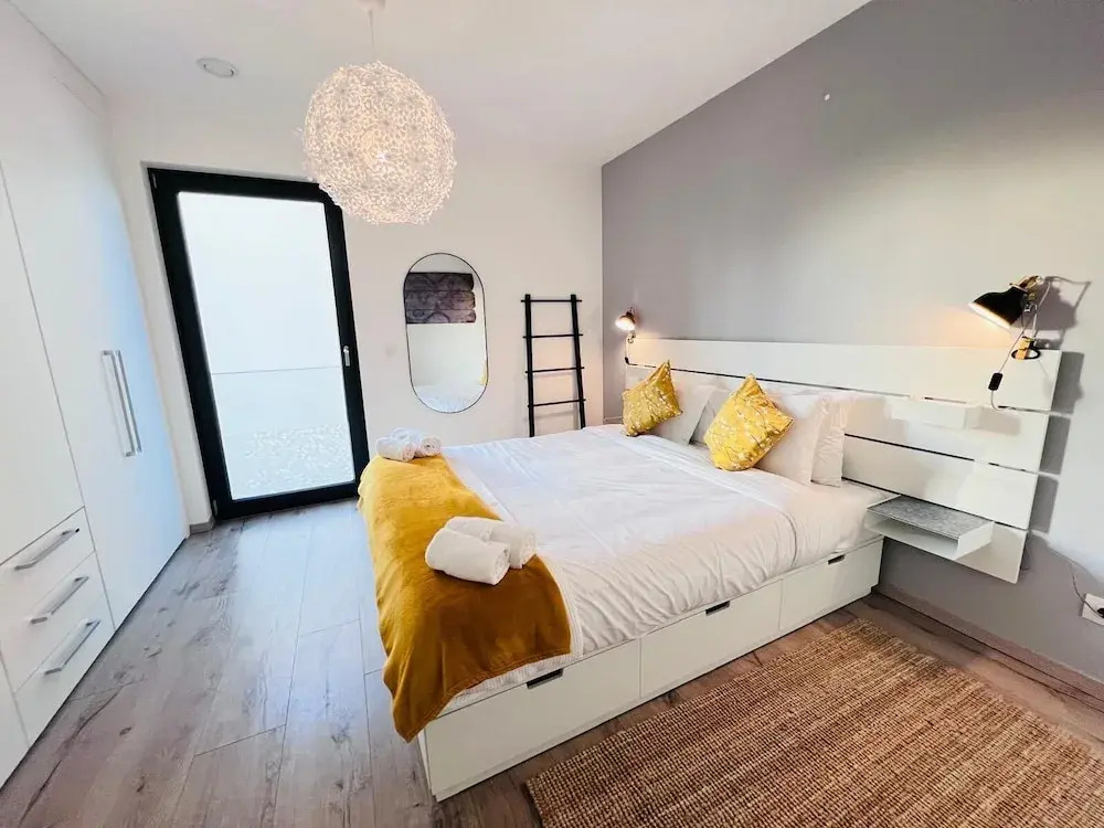 Lovely 1 bedroom flat w balcony&parking — фото 1
