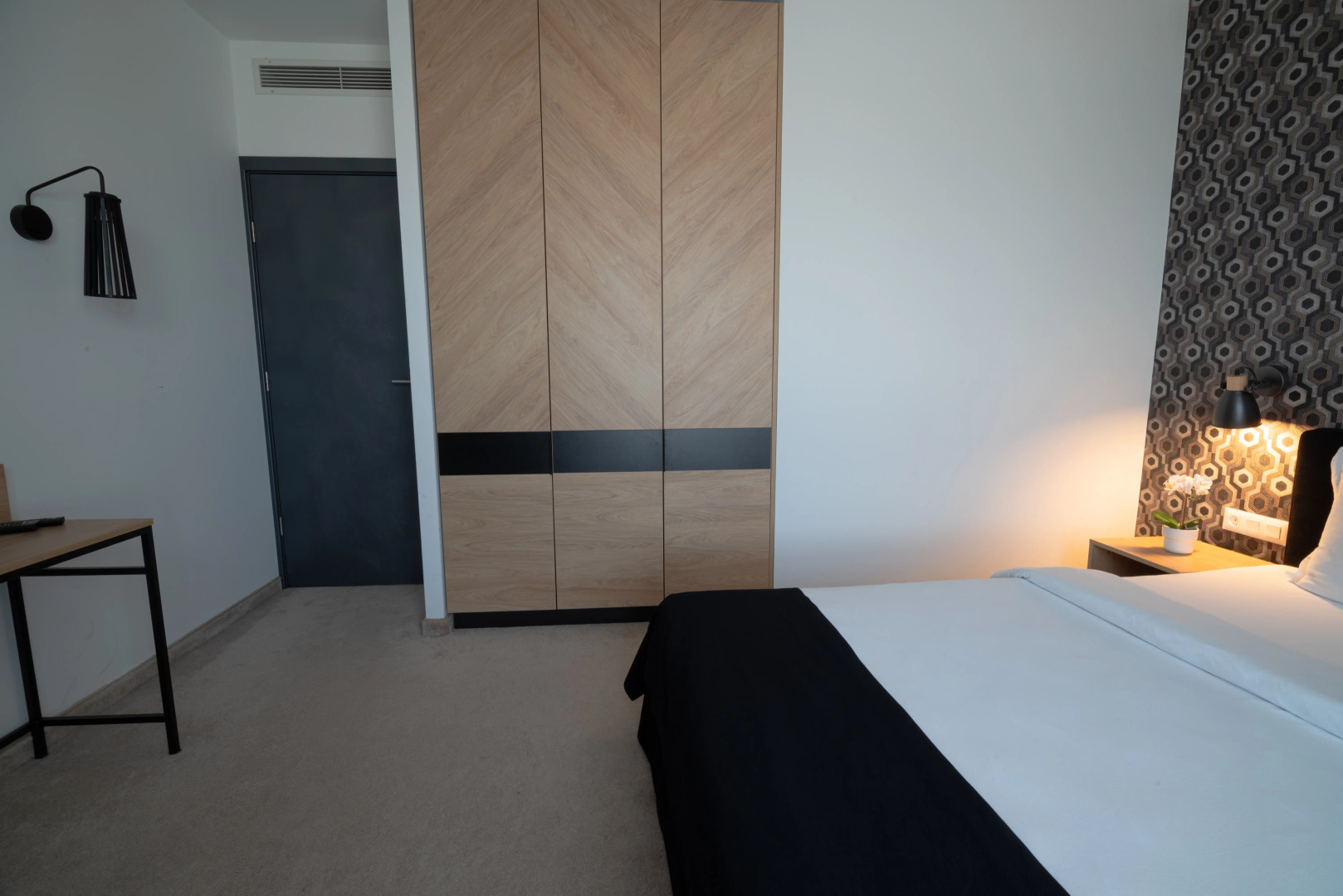 Photo - Vitosha Park Hotel - Free Pool & Parking