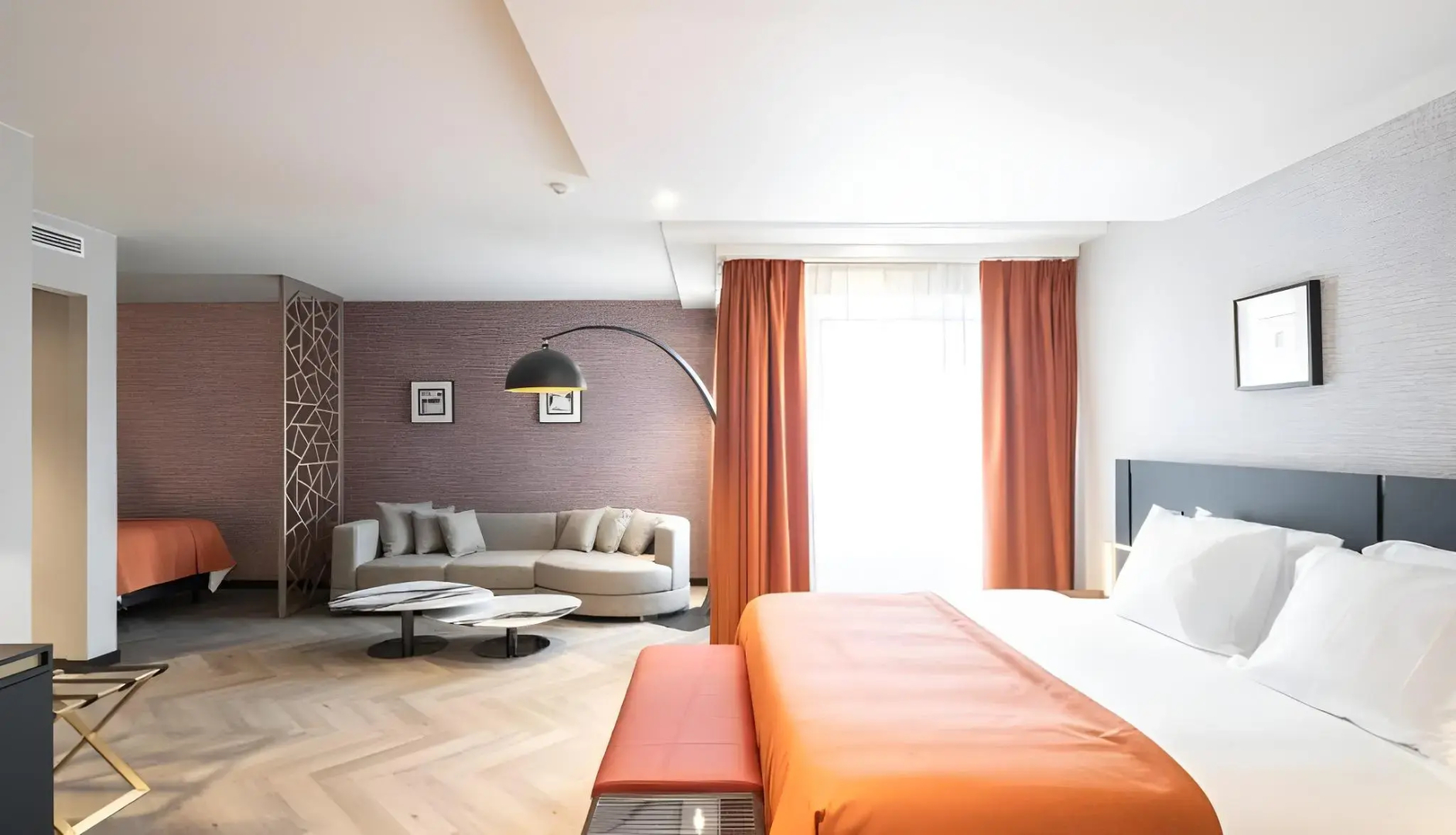 Photo - Hyllit Hotel
