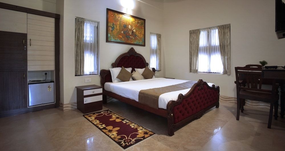 Neelambari Ecotourism Thrissur Aratupuzh