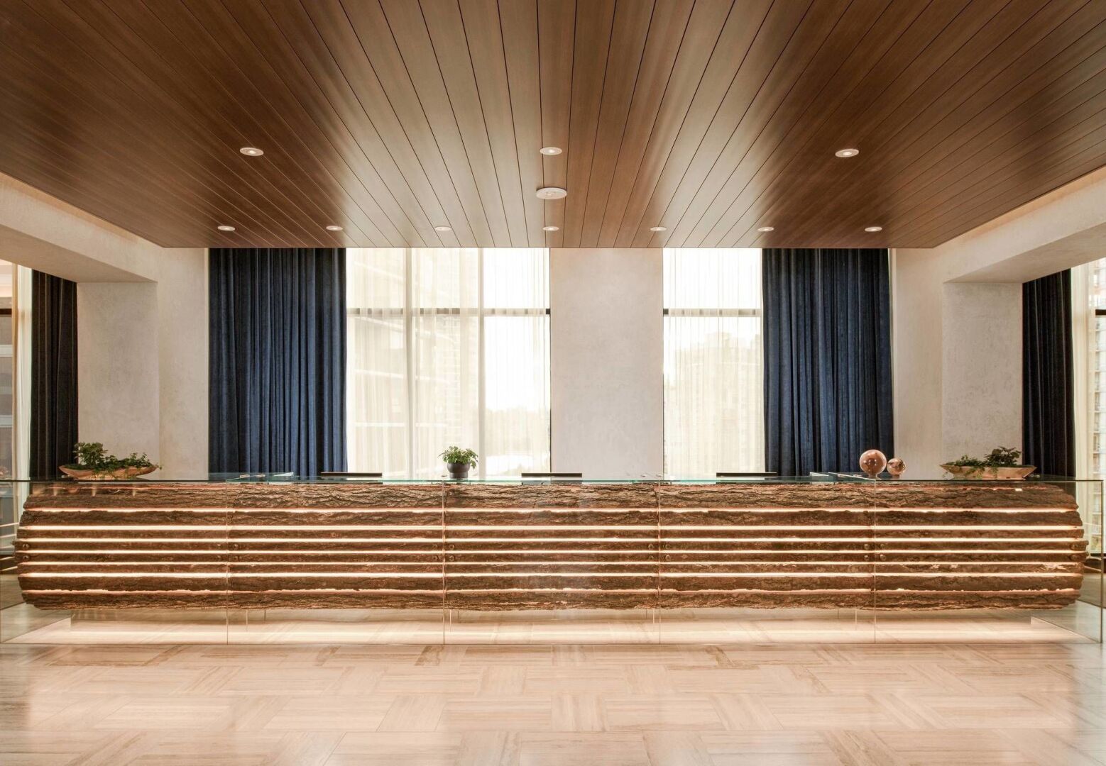 Photo - the DOUGLAS, Autograph Collection