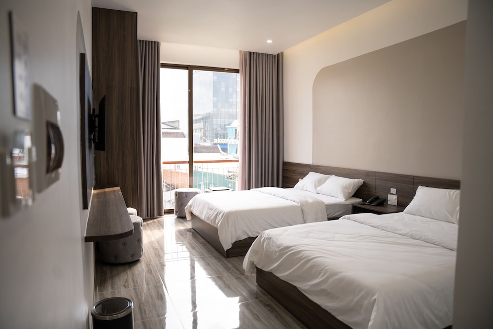 Tuyet Suong Hotel
