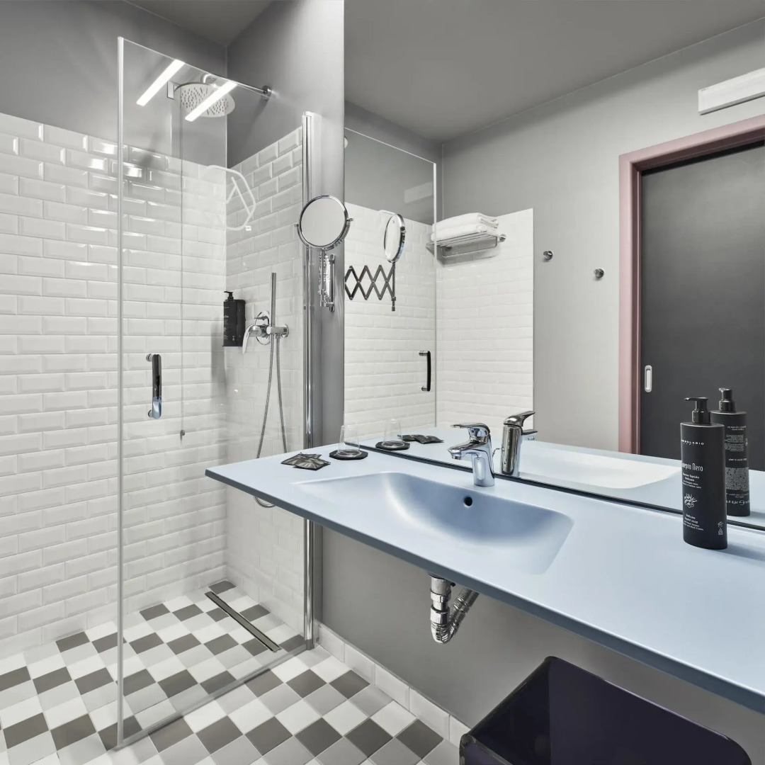 Photo - The Modernist Hotel