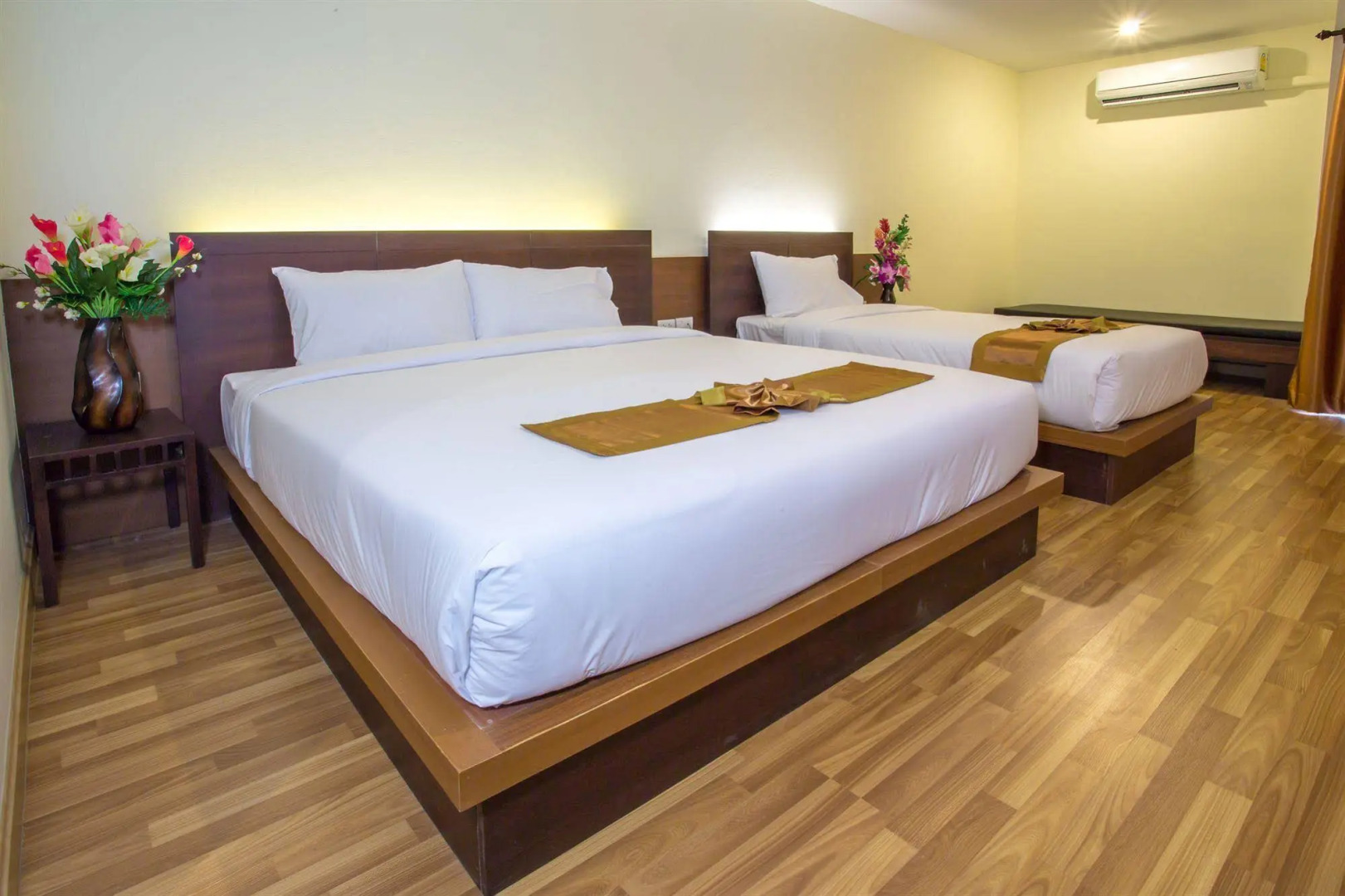 Photo - Pangviman Place Resotel SHA Plus