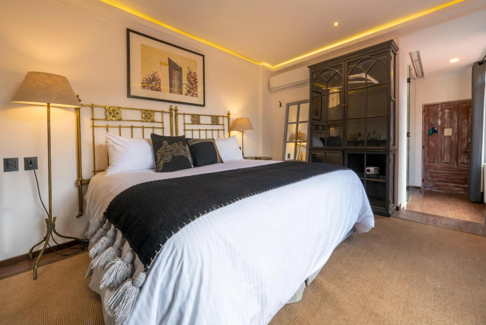 Photo - Orchid House Mexico City