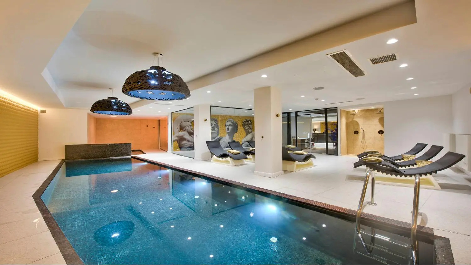Photo - HOLM Boutique & SPA - IK Collection