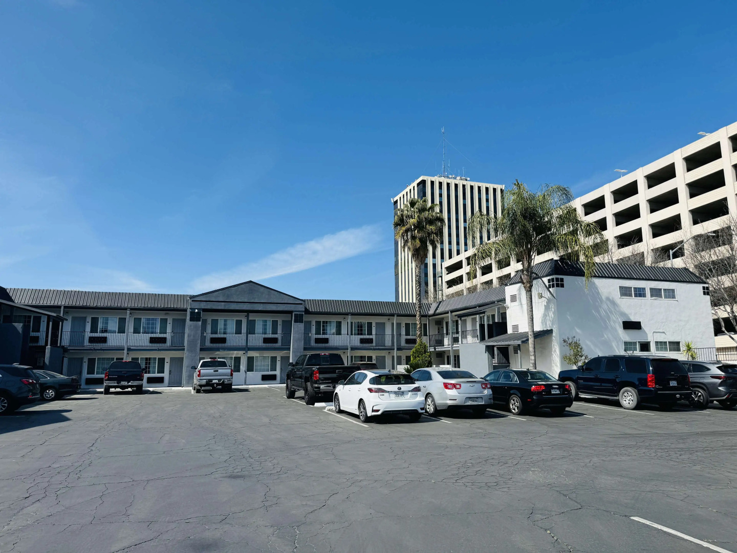 Foto - SureStay by Best Western Fresno Central