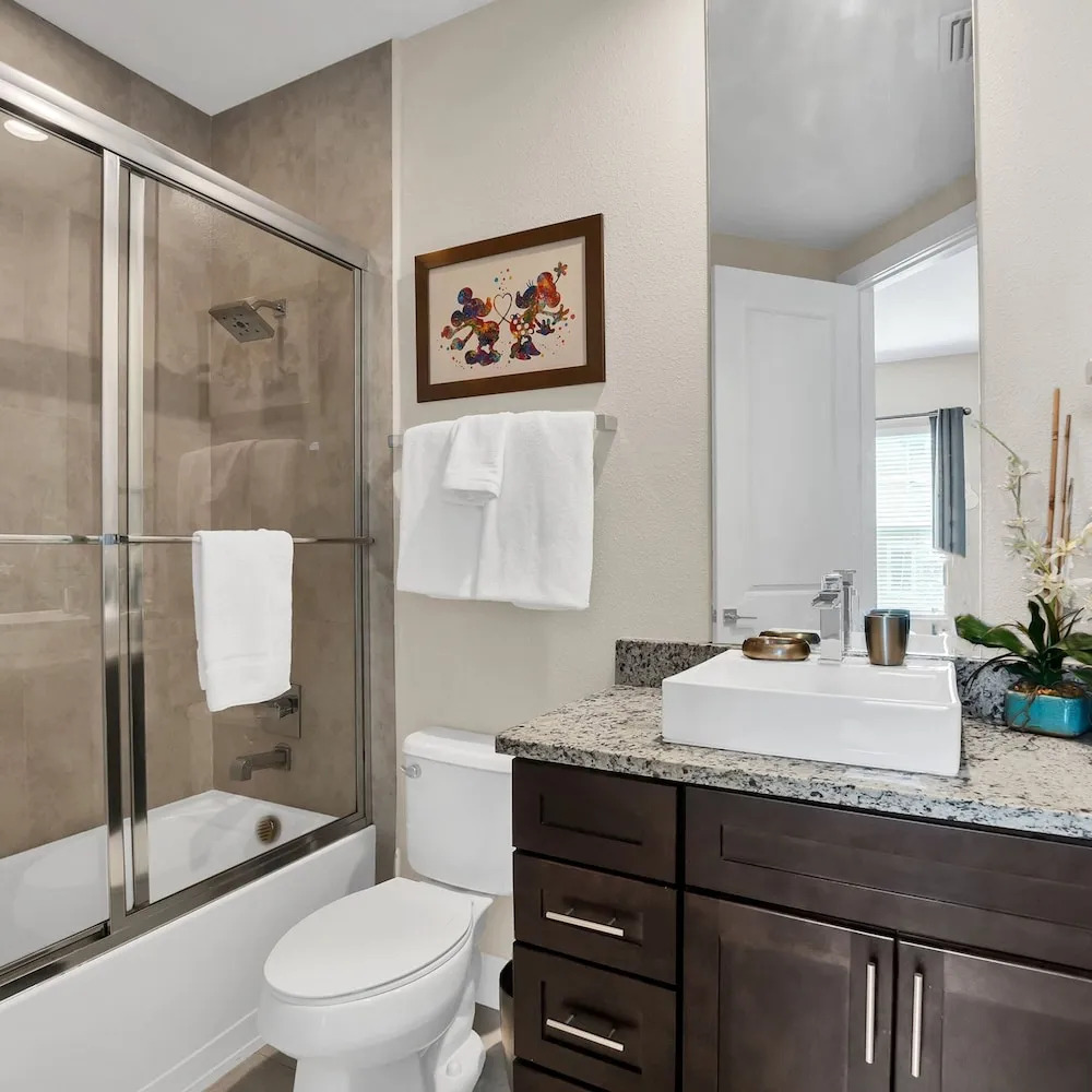 Foto - 5 BR 6 BA Luxury Villa 5 min to Disneyworld Hot Tub & BBQ 112