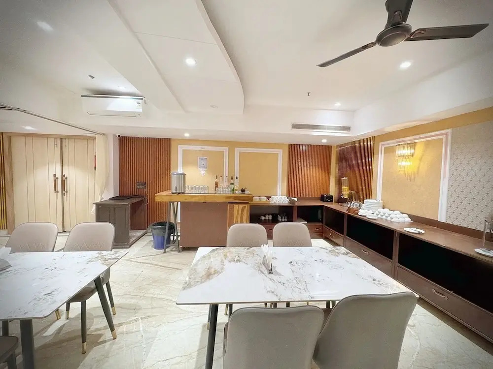 Foto - The Orion Express - Kailash Colony