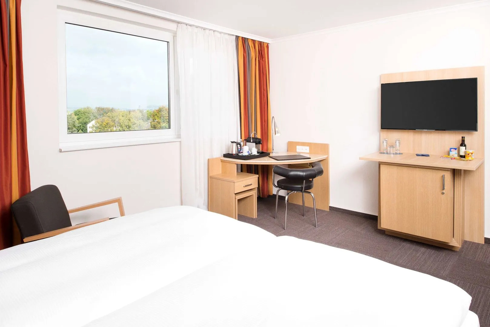 Photo - DORMERO Hotel Zürich Airport