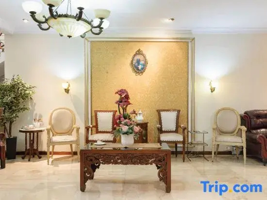 Photo - Urbanview de Dharmawangsa Suite Hotel