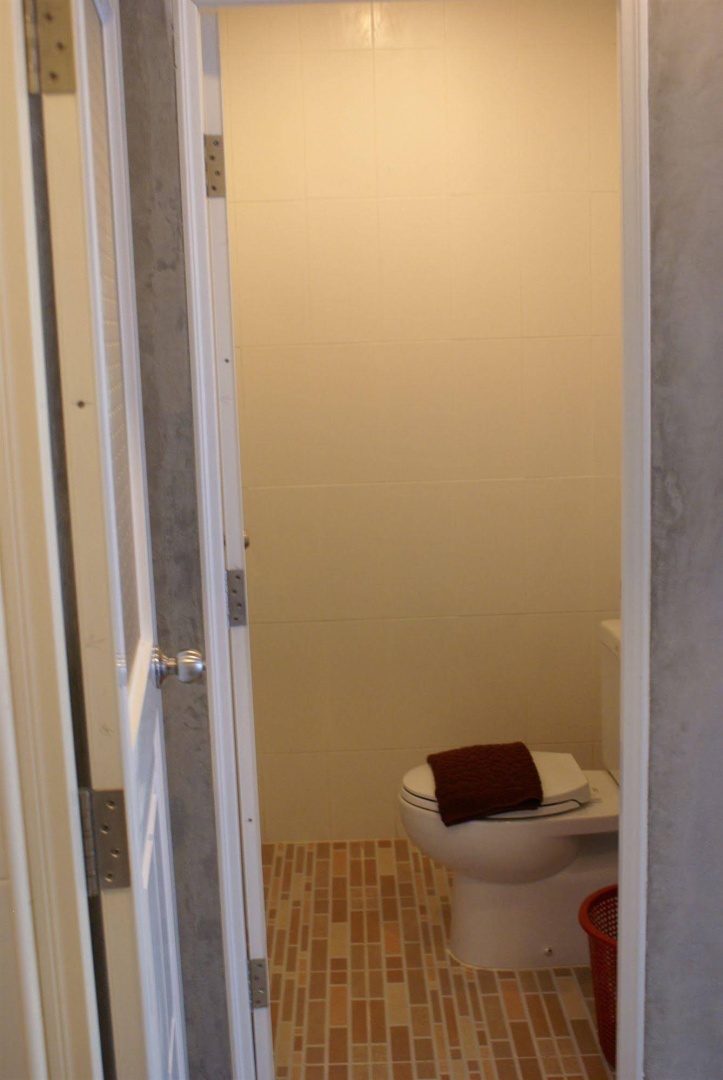 Ban's Avenue Guest House