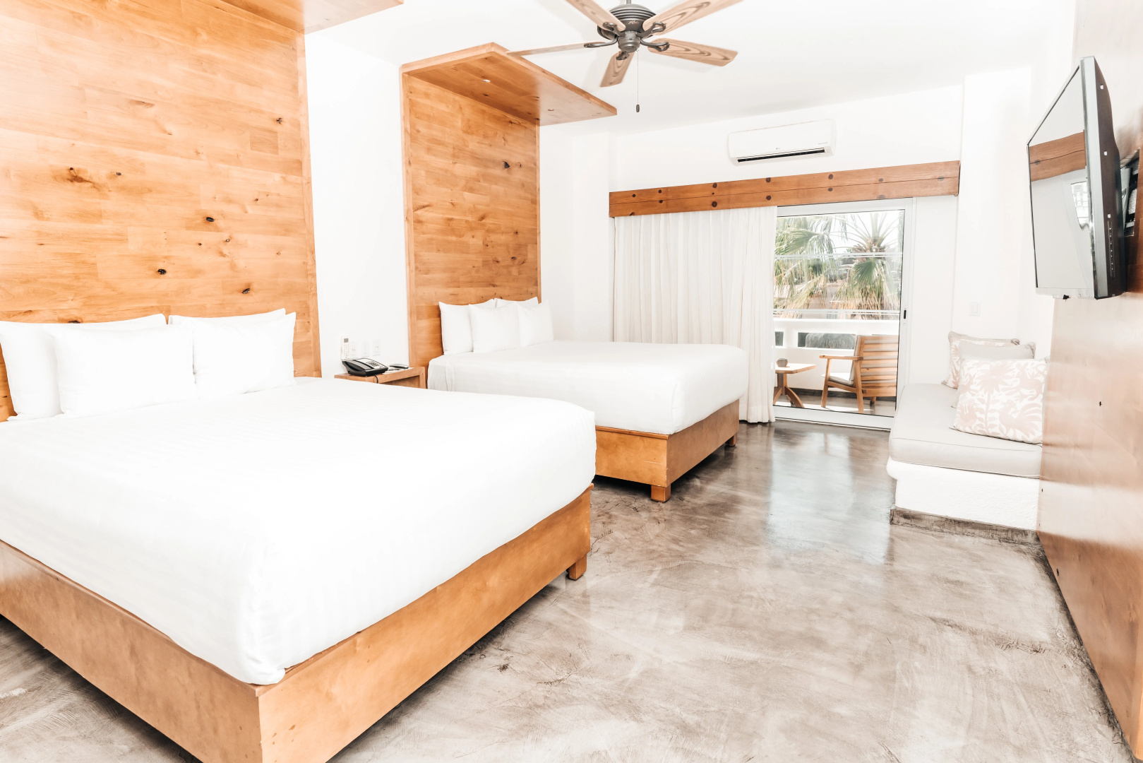 Photo - Bahia Hotel & Beach House