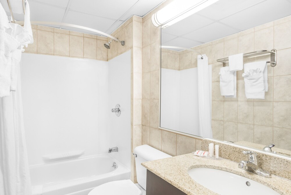 Photo - Spark by Hilton Clifton NJ
