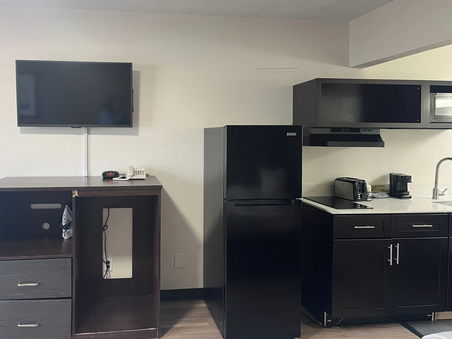 Photo - Motel 6 Charlotte, NC – Airport South