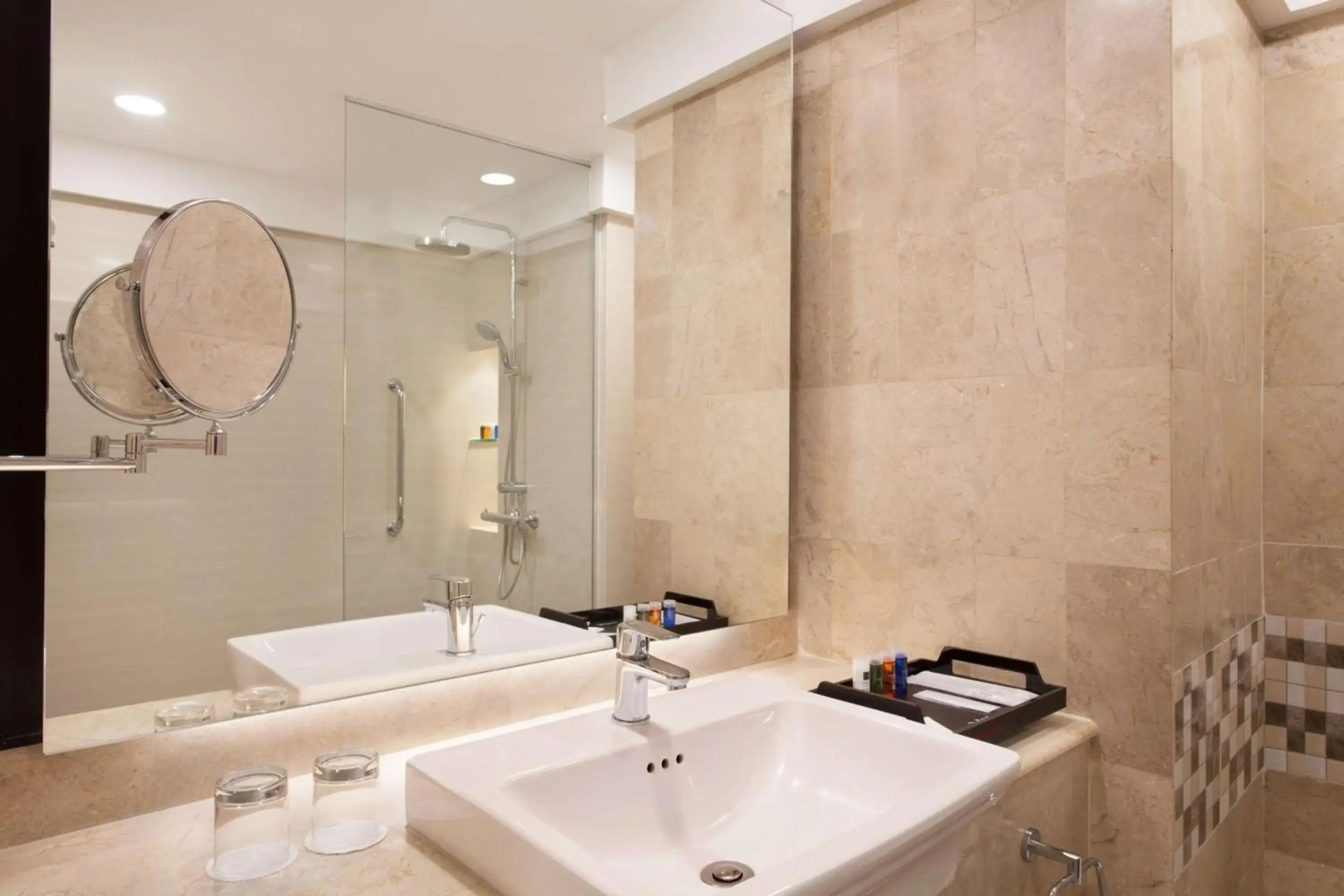 Foto - AIHO Hotel Medan