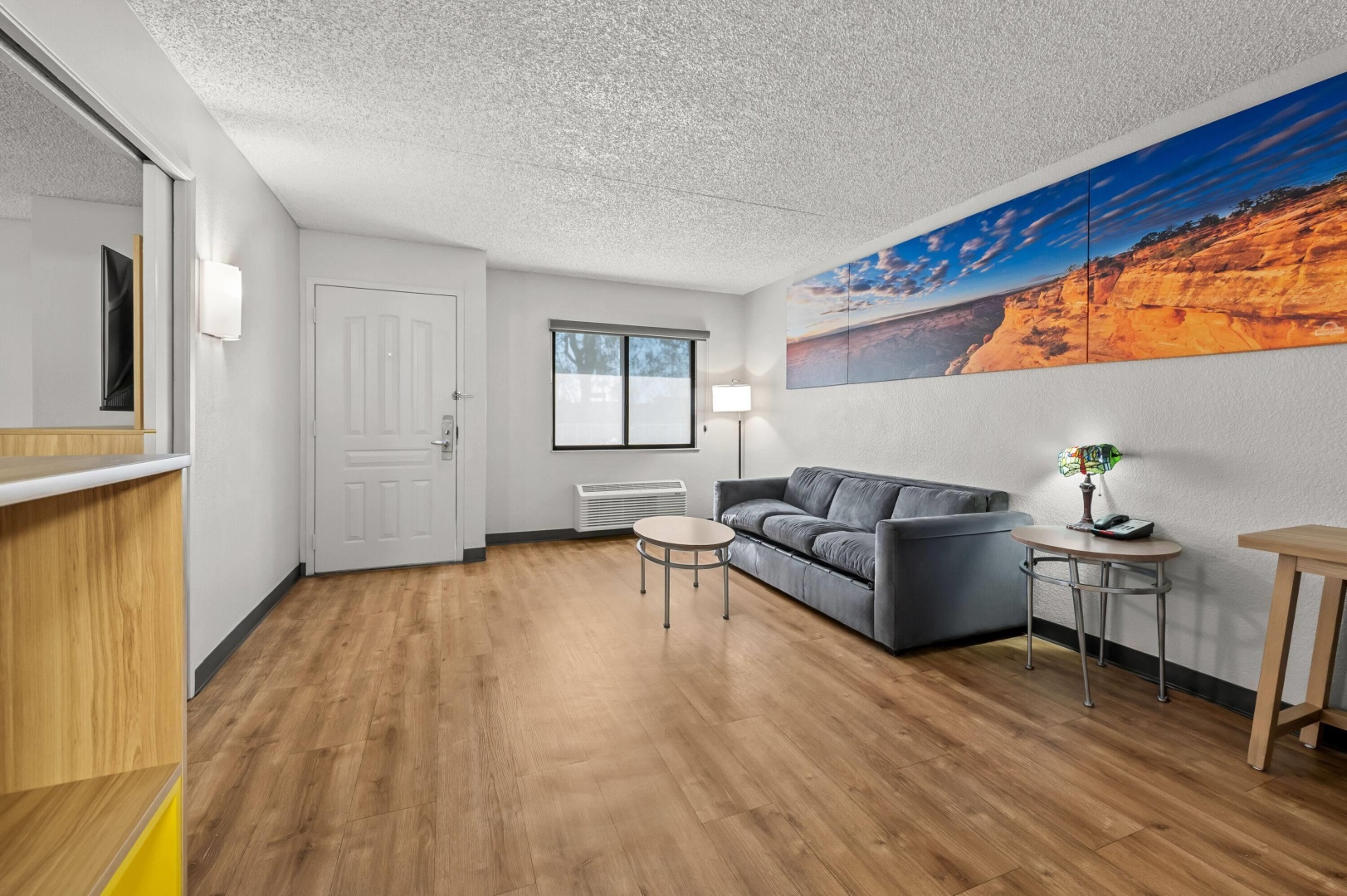 Photo - Days Inn by Wyndham Buena Park Anaheim