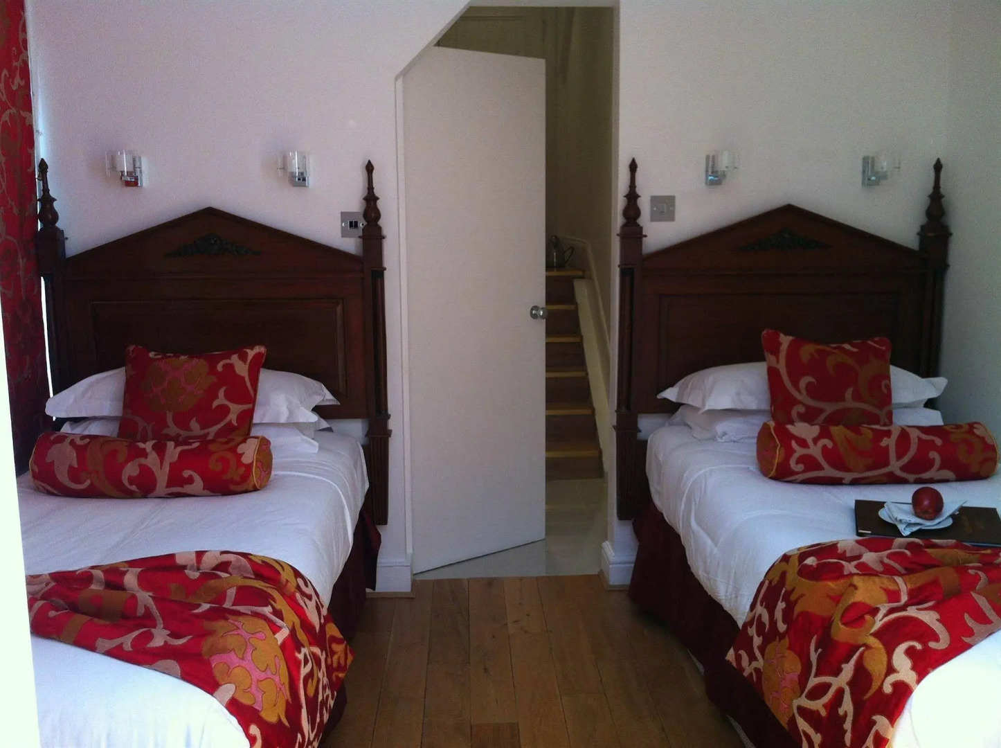 Photo - Twenty Nevern Square Hotel