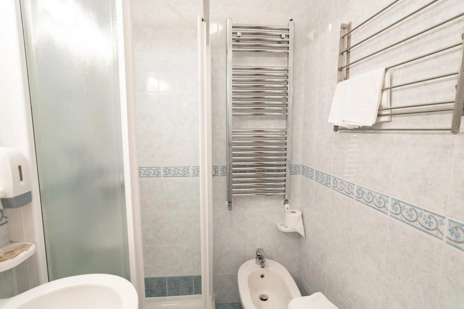 Photo - Hotel Tivoli