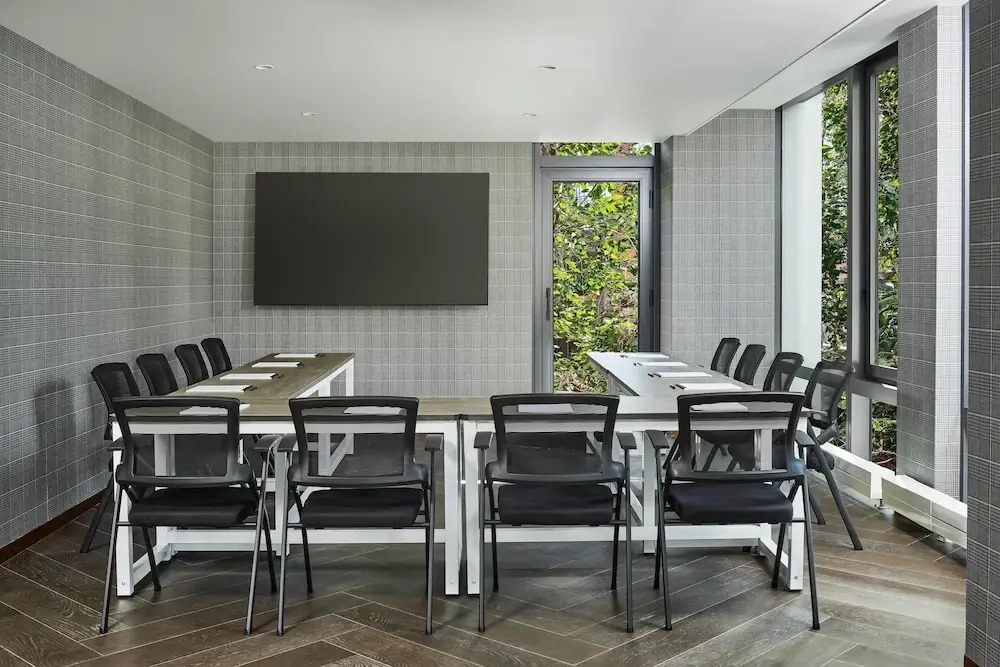 Photo - The George Manhattan, Tapestry Collection By Hilton