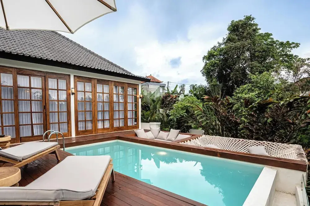 Foto - Garden Heights Villa by EVDEkimi - Elegant 3BR Jungle oasis with Hammock