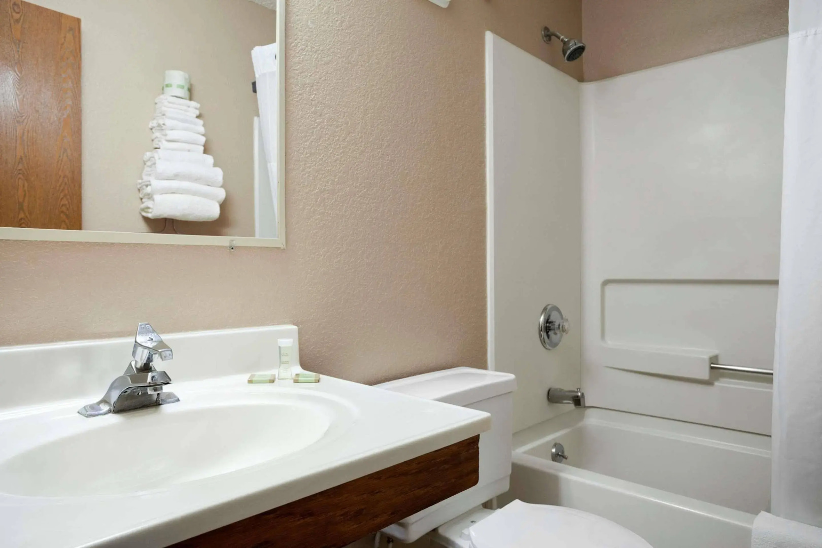 Photo - Quality Inn Oneida near Casino