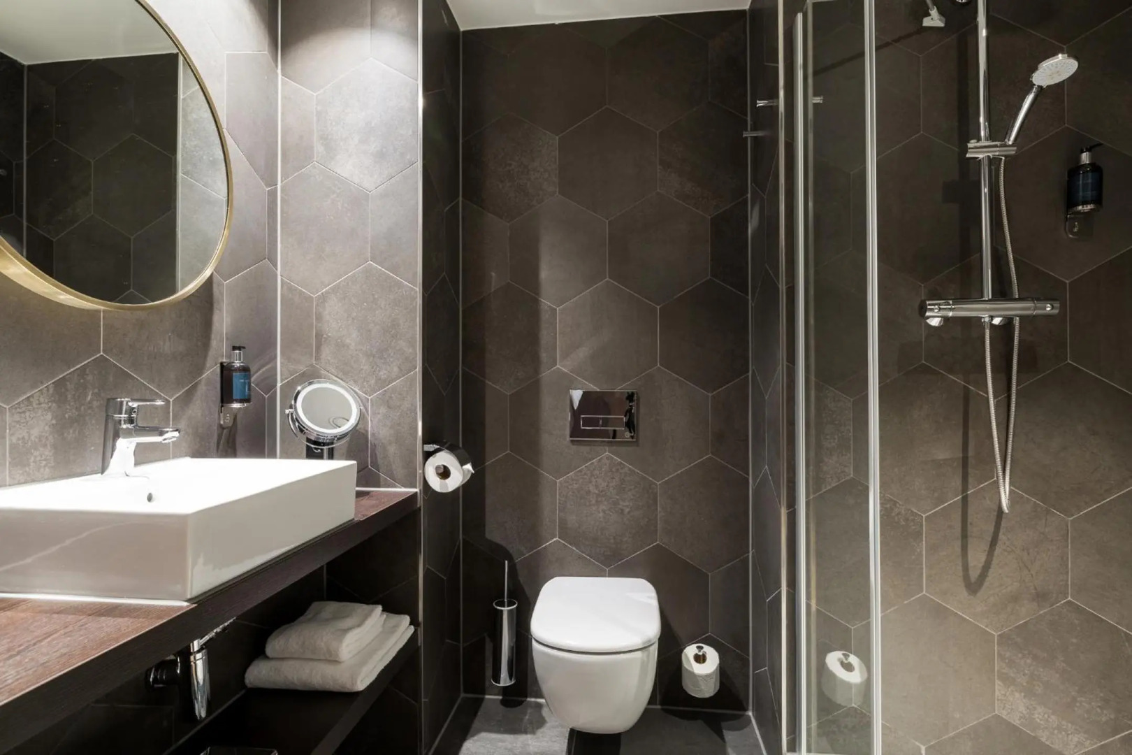 Photo - The James Rotterdam