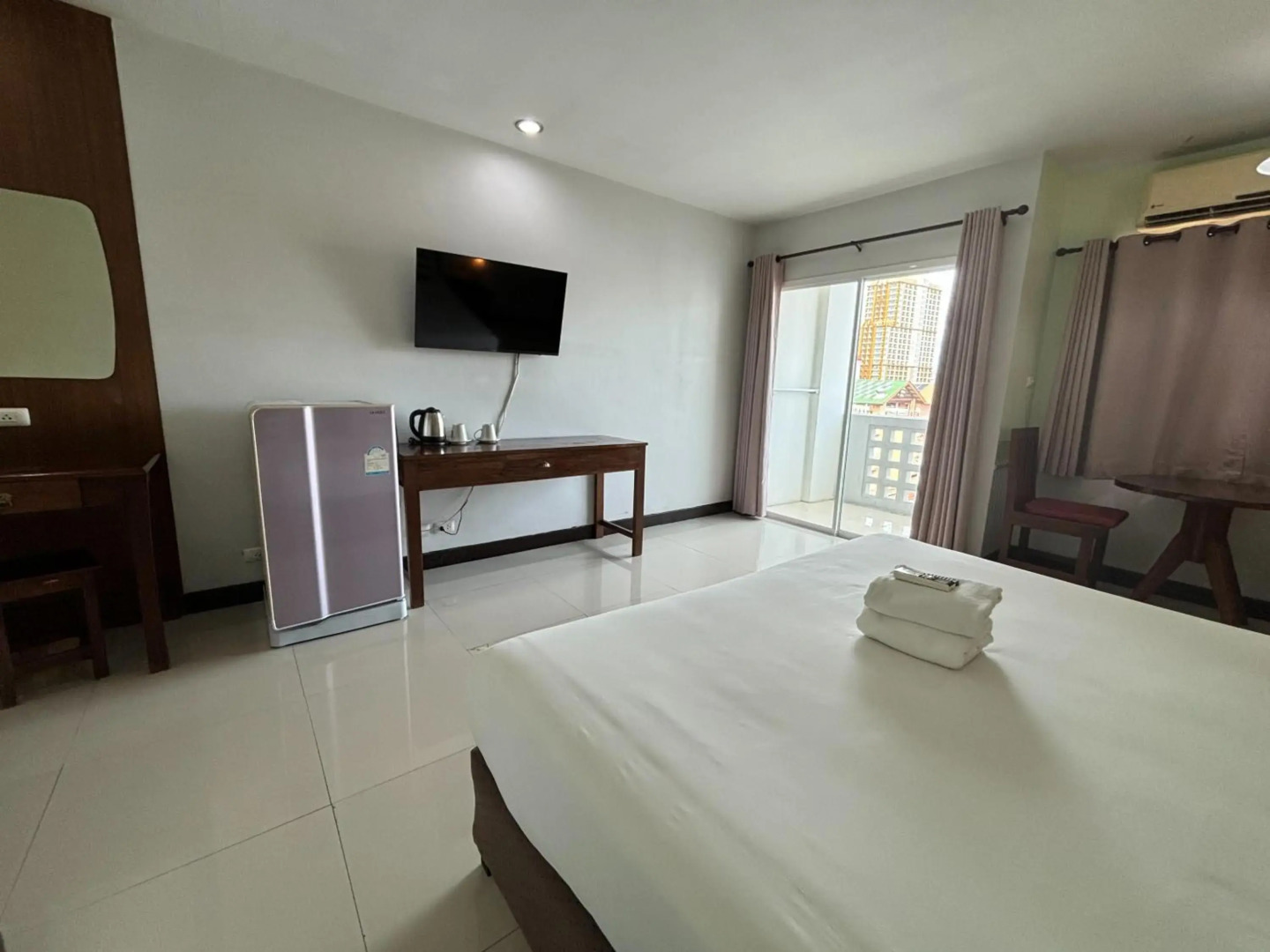 Foto - Sutus Court 3