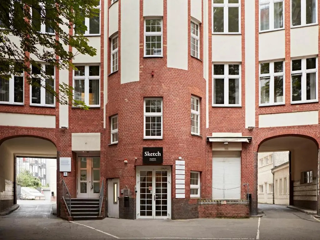 Photo - Numa Berlin Sketch
