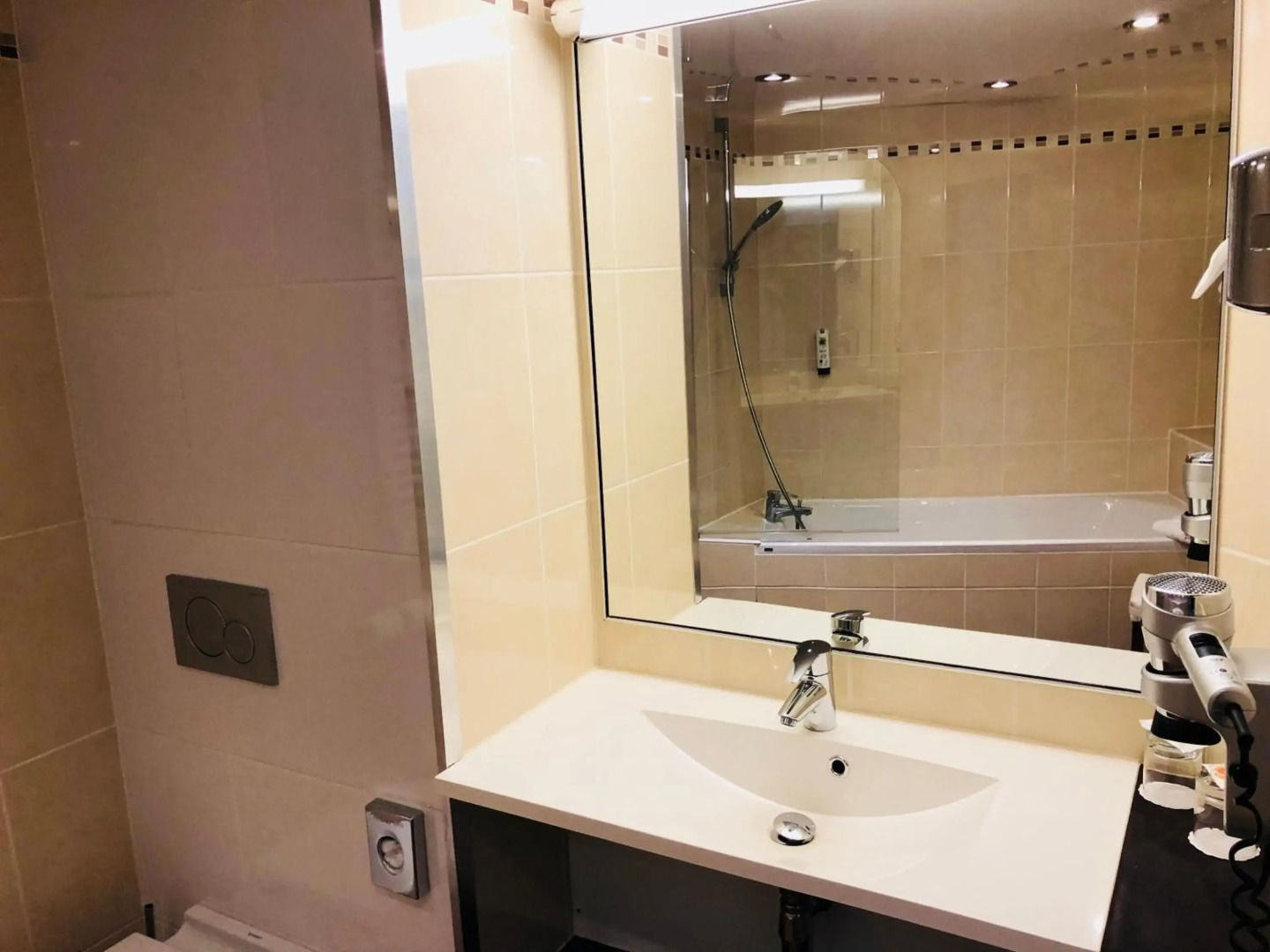 Photo - Radisson Blu Hotel, Hamburg