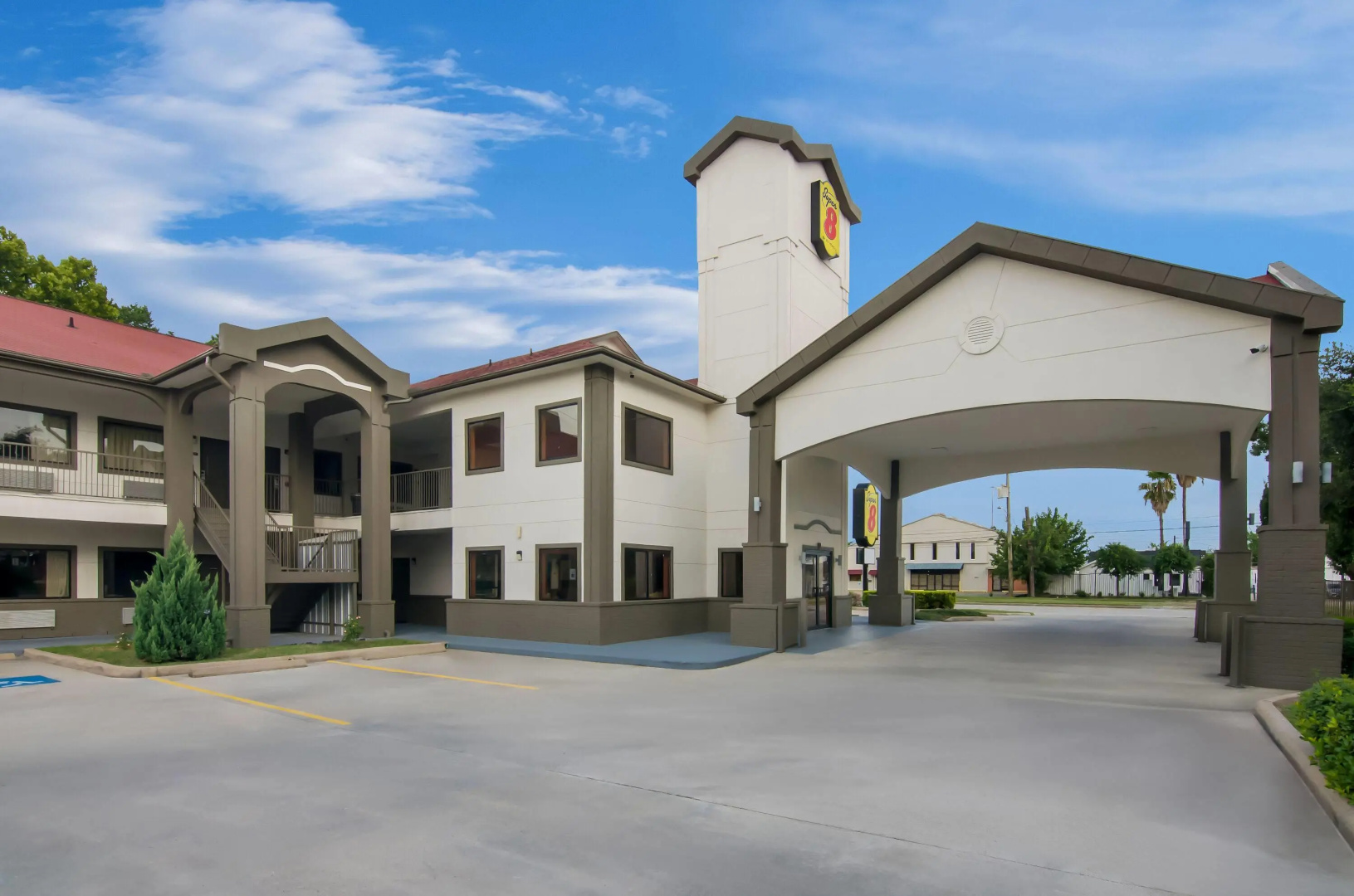 Photo - Super 8 by Wyndham Houston/Brookhollow NW