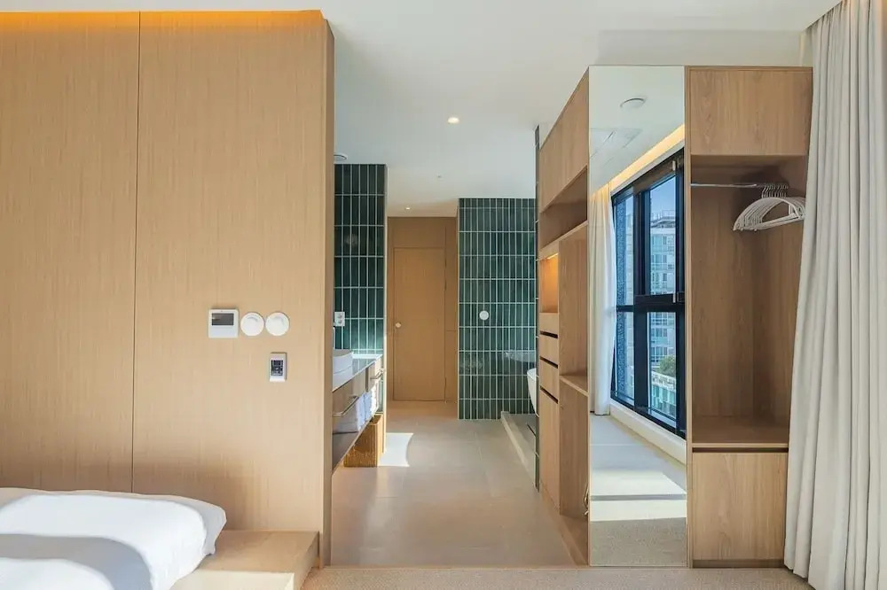 Foto - Gudo Collective Gangnam 구도 컬렉티브 강남