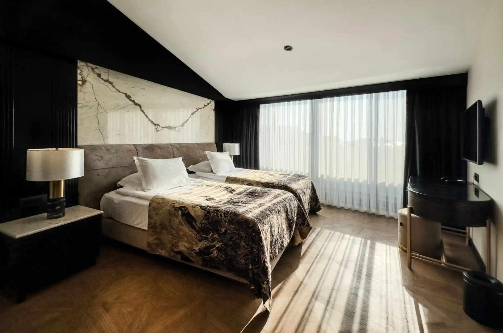 Photo - Charisma De Luxe Hotel