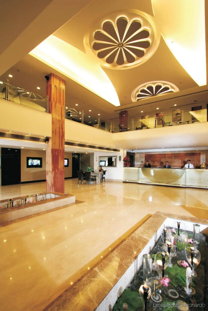 Photo - Taurus Sarovar Portico