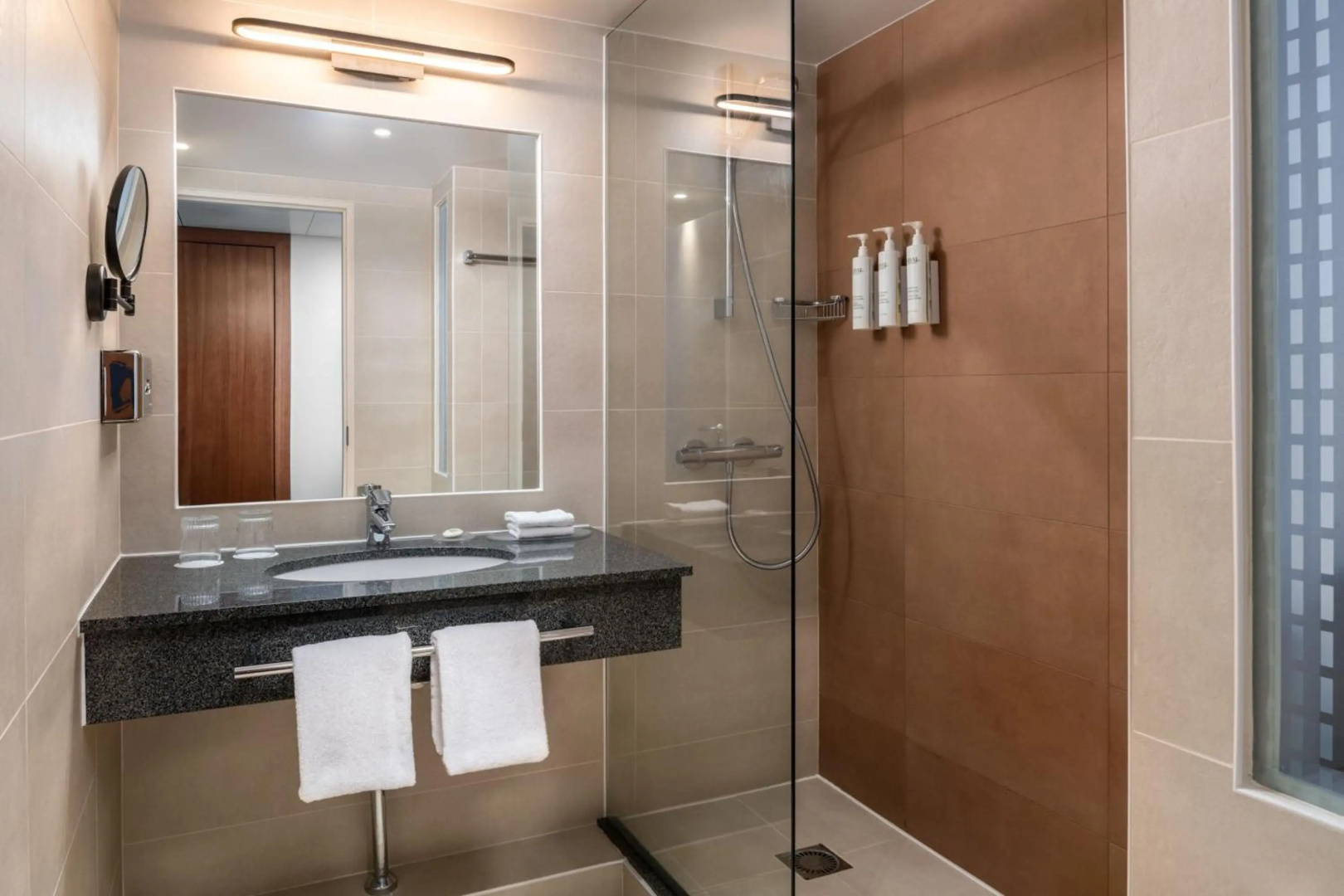 Foto - Courtyard by Marriott Paris La Defense West - Colombes