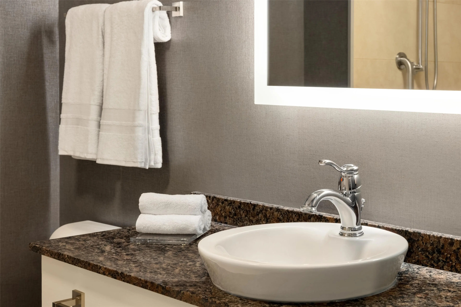 Photo - Le Saint-Édouard, WorldHotels distinctive
