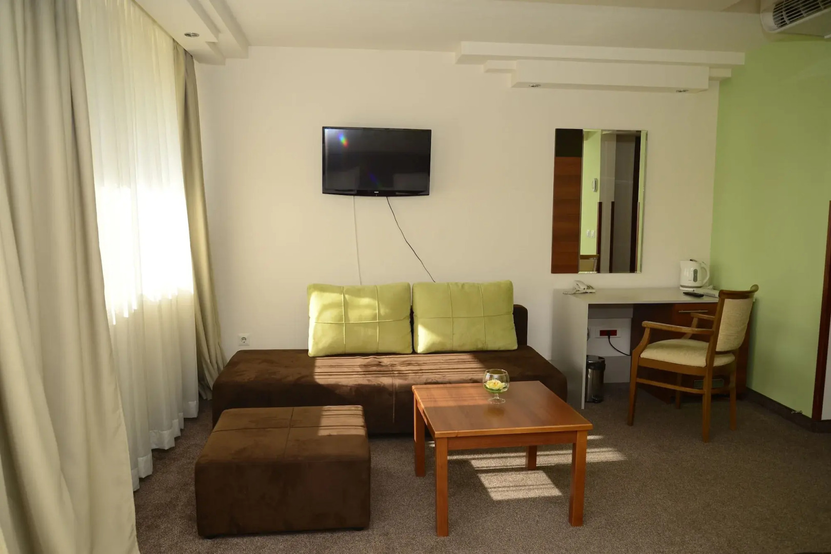 Foto - Hotel Forum - Free Parking for cars